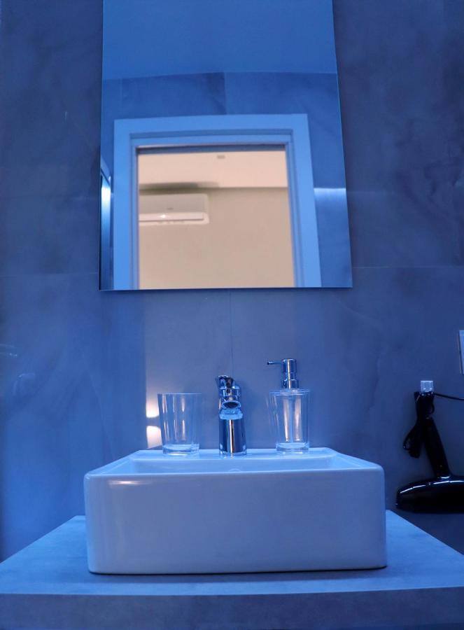 نابولي Barbaro Suite & Apartment المظهر الخارجي الصورة