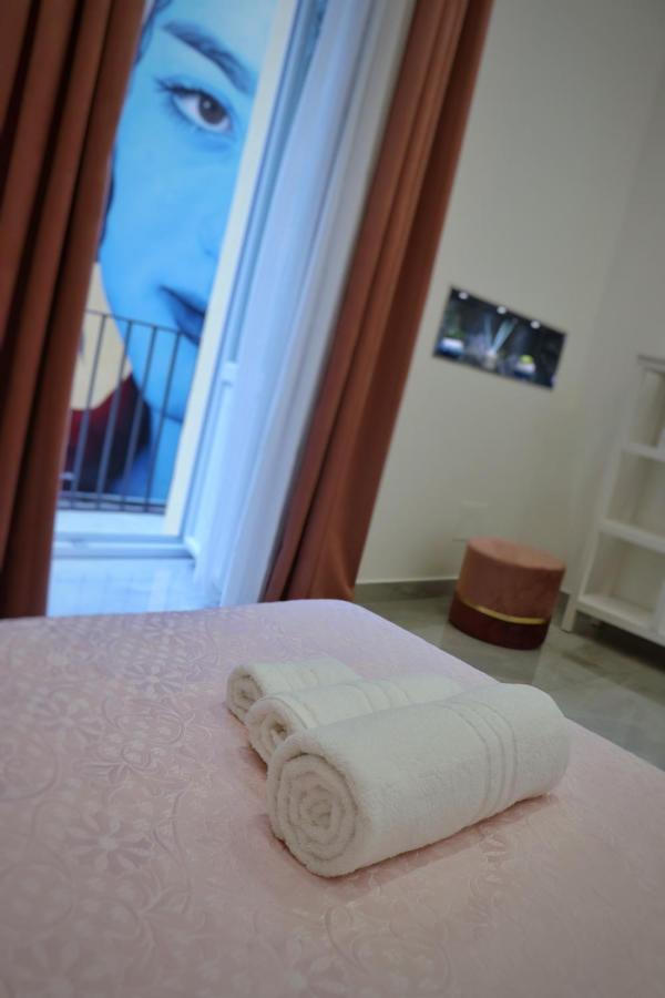 نابولي Barbaro Suite & Apartment المظهر الخارجي الصورة