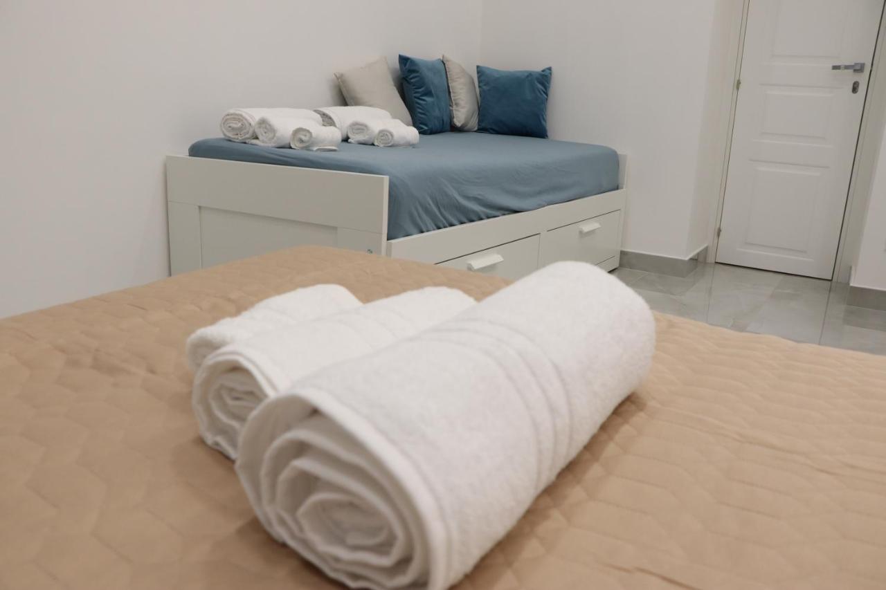 نابولي Barbaro Suite & Apartment المظهر الخارجي الصورة